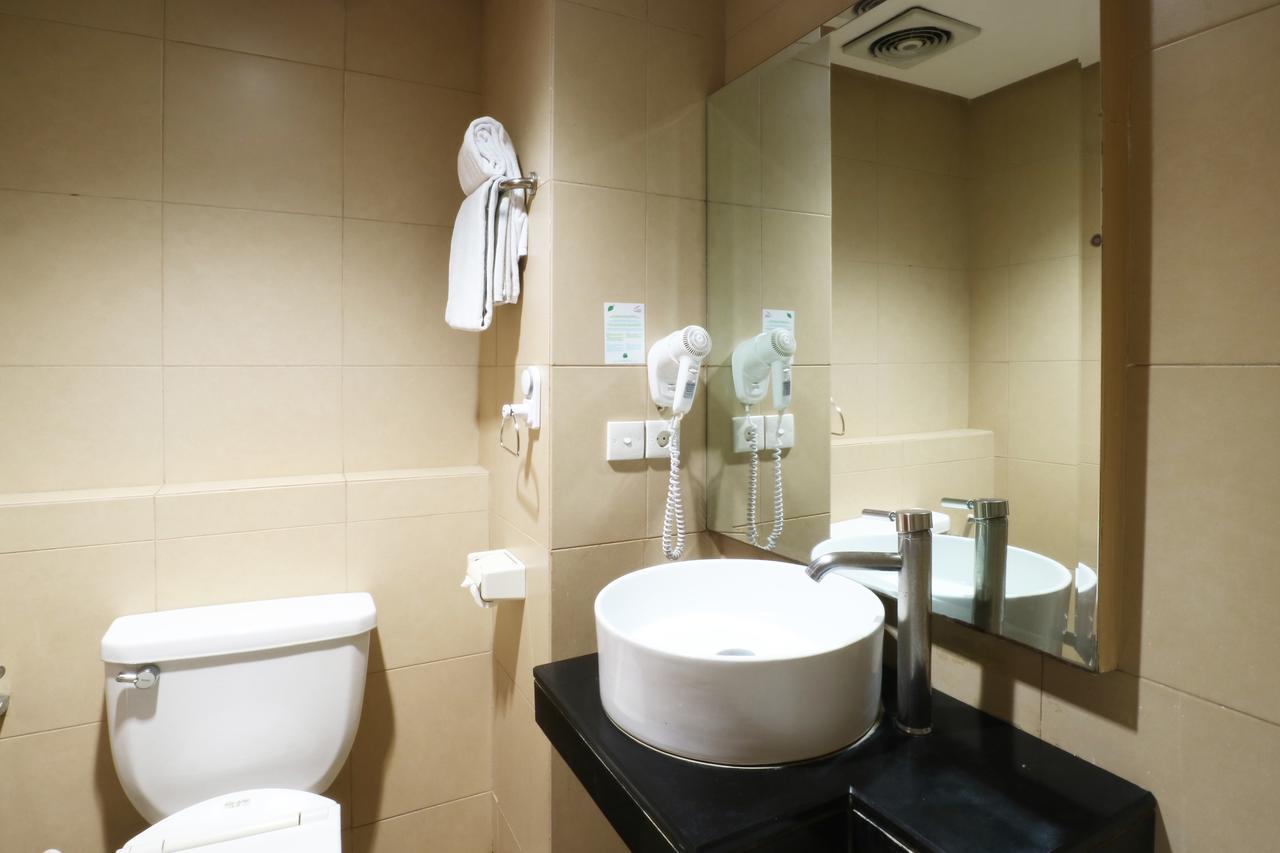 Hotel Blue Pacific Jakarta Exterior photo